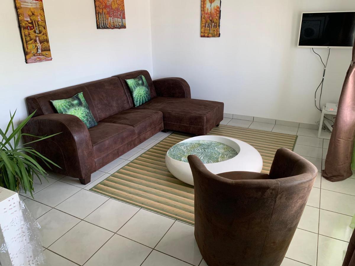 Les Pommes Lianes Apartment Deshaies Exterior photo